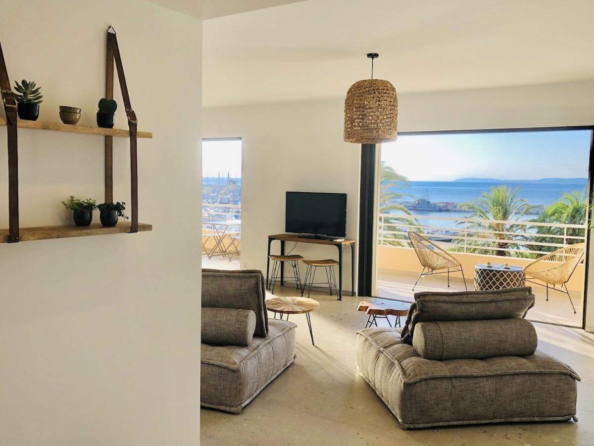 Appartement T3 Lumineux Traversant Totalement Neuf En Face De La Plage Front De Mer Vue Sur Les Iles Vue Mer Panoramique Assuree Residence De La Plage Centre Ville Du Lavandou 3Eme Etage Avec Ascenseur Appartement T3 Le Lavandou Kültér fotó