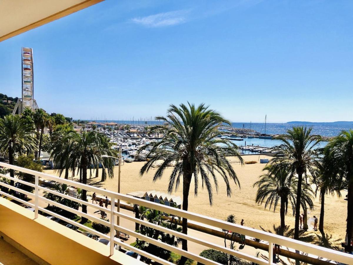 Appartement T3 Lumineux Traversant Totalement Neuf En Face De La Plage Front De Mer Vue Sur Les Iles Vue Mer Panoramique Assuree Residence De La Plage Centre Ville Du Lavandou 3Eme Etage Avec Ascenseur Appartement T3 Le Lavandou Kültér fotó