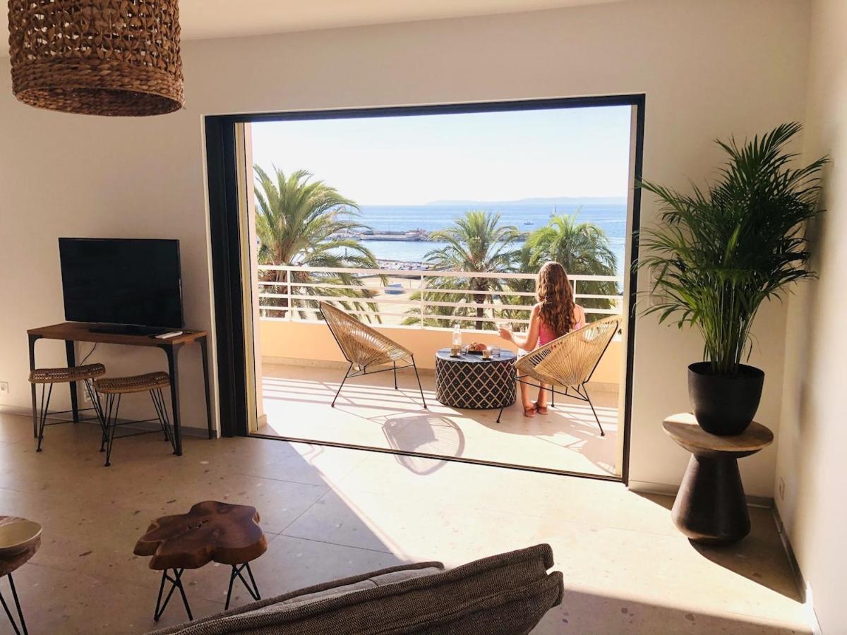 Appartement T3 Lumineux Traversant Totalement Neuf En Face De La Plage Front De Mer Vue Sur Les Iles Vue Mer Panoramique Assuree Residence De La Plage Centre Ville Du Lavandou 3Eme Etage Avec Ascenseur Appartement T3 Le Lavandou Kültér fotó
